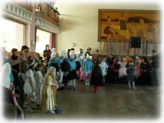 Tradin dtsk karneval 2012 v KD Bohuov