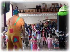 Tradin dtsk karneval 2015 v KD Bohuov