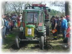 Bohuovsk traktorida 2012  sout spovajc v taen traktoru pomoc vlen tye  3. msto