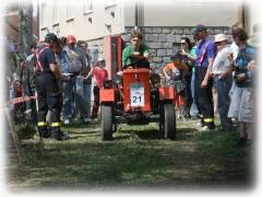 Bohuovsk traktorida 2012  ze soute v jzd zrunosti (na startu)