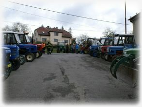 Bohuovsk traktorida 2016  prostranstv okolo kulturnho domu