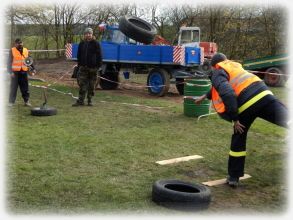 Bohuovsk traktorida 2016  hod pneumatikou na cl